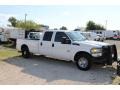 Oxford White - F250 Super Duty XL Crew Cab Photo No. 2