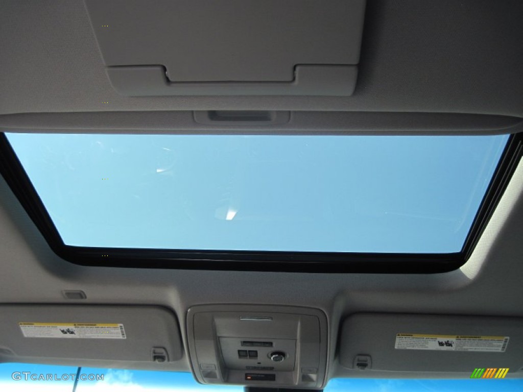 2016 Chevrolet Tahoe LTZ 4WD Sunroof Photo #106365185