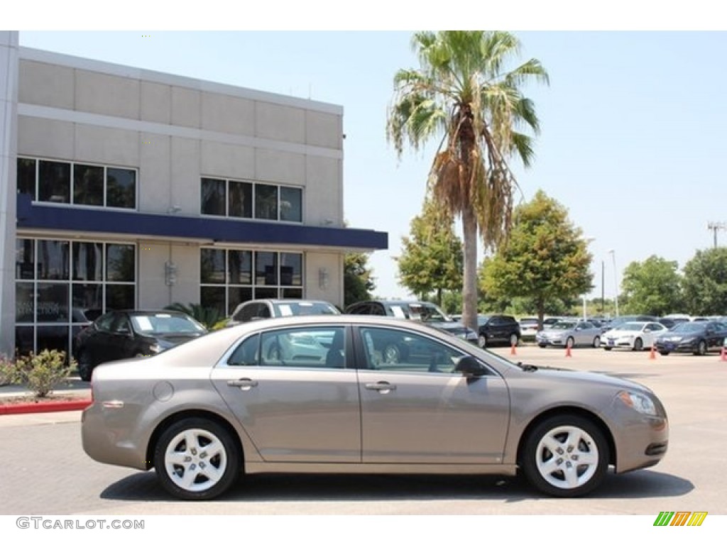 2010 Malibu LS Sedan - Mocha Steel Metallic / Cocoa/Cashmere photo #4