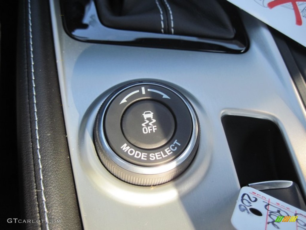 2016 Chevrolet Corvette Z06 Coupe Controls Photo #106366349