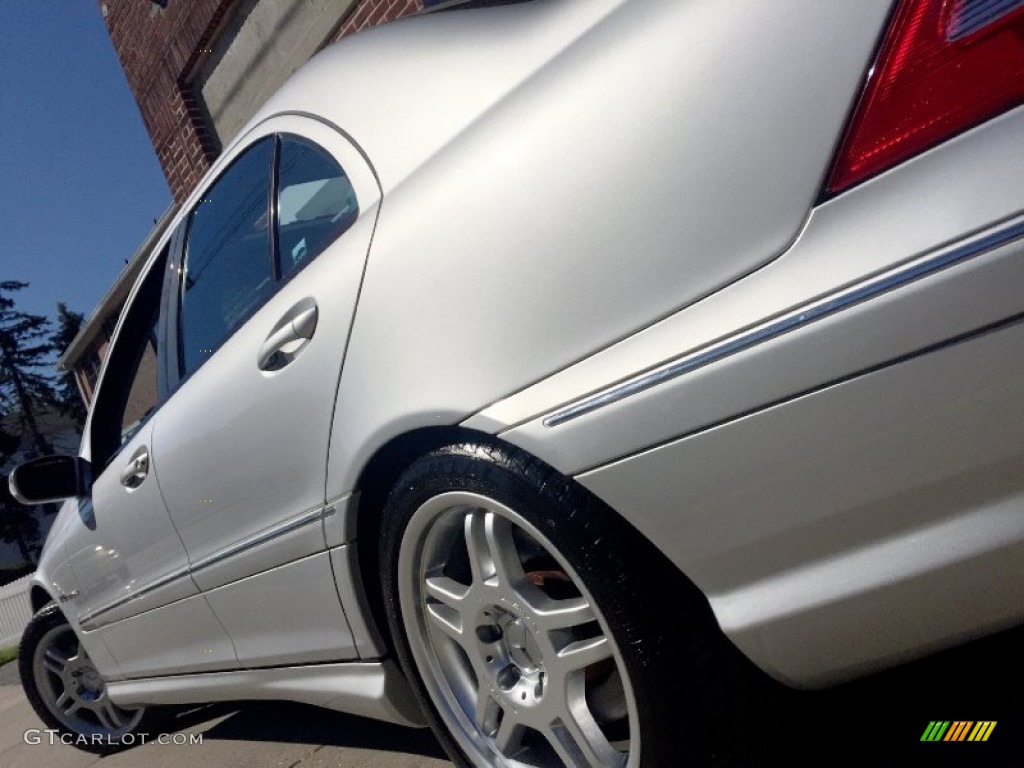 2003 C 32 AMG Sedan - Brilliant Silver Metallic / Charcoal photo #21