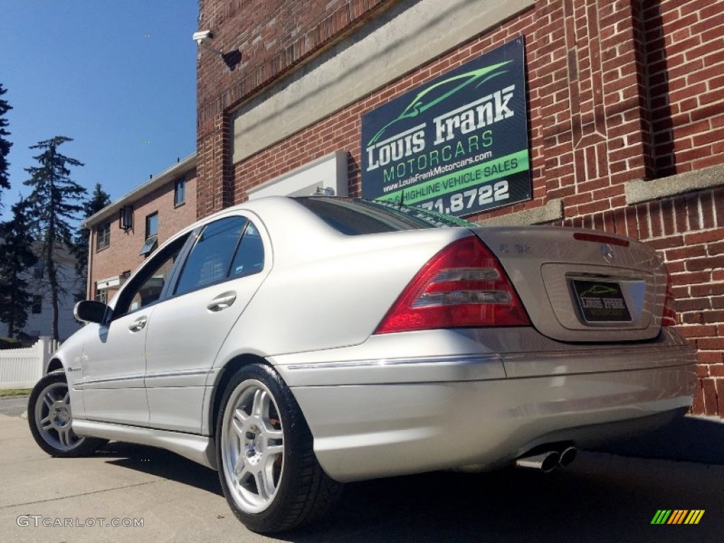 2003 C 32 AMG Sedan - Brilliant Silver Metallic / Charcoal photo #22