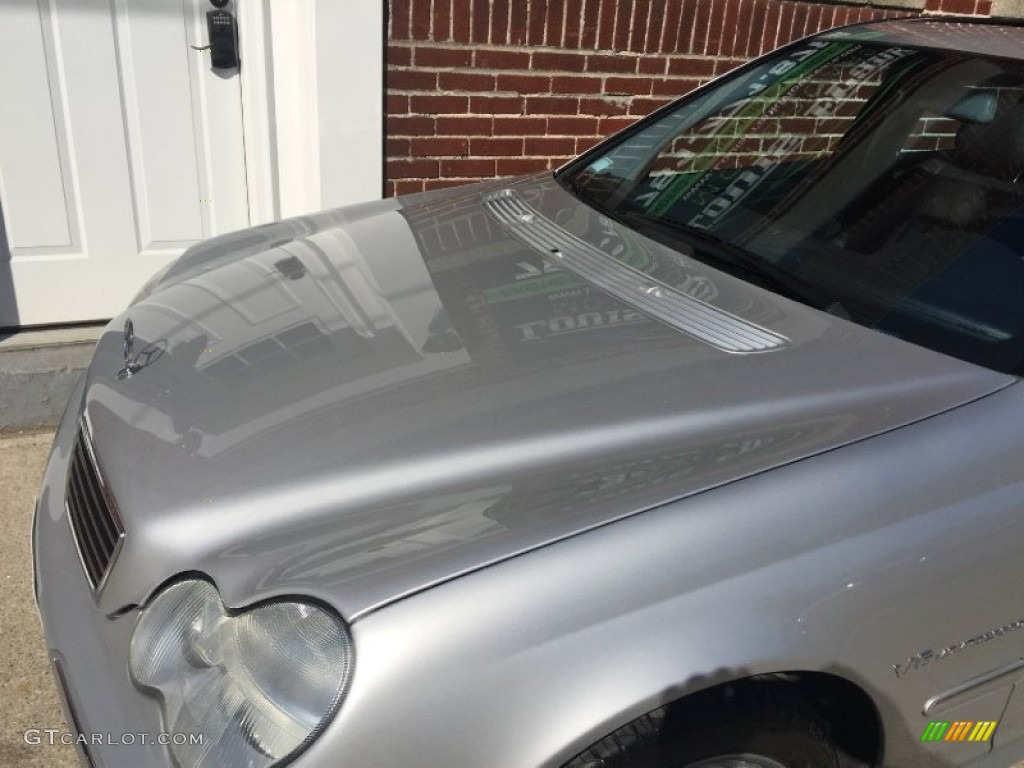 2003 C 32 AMG Sedan - Brilliant Silver Metallic / Charcoal photo #47