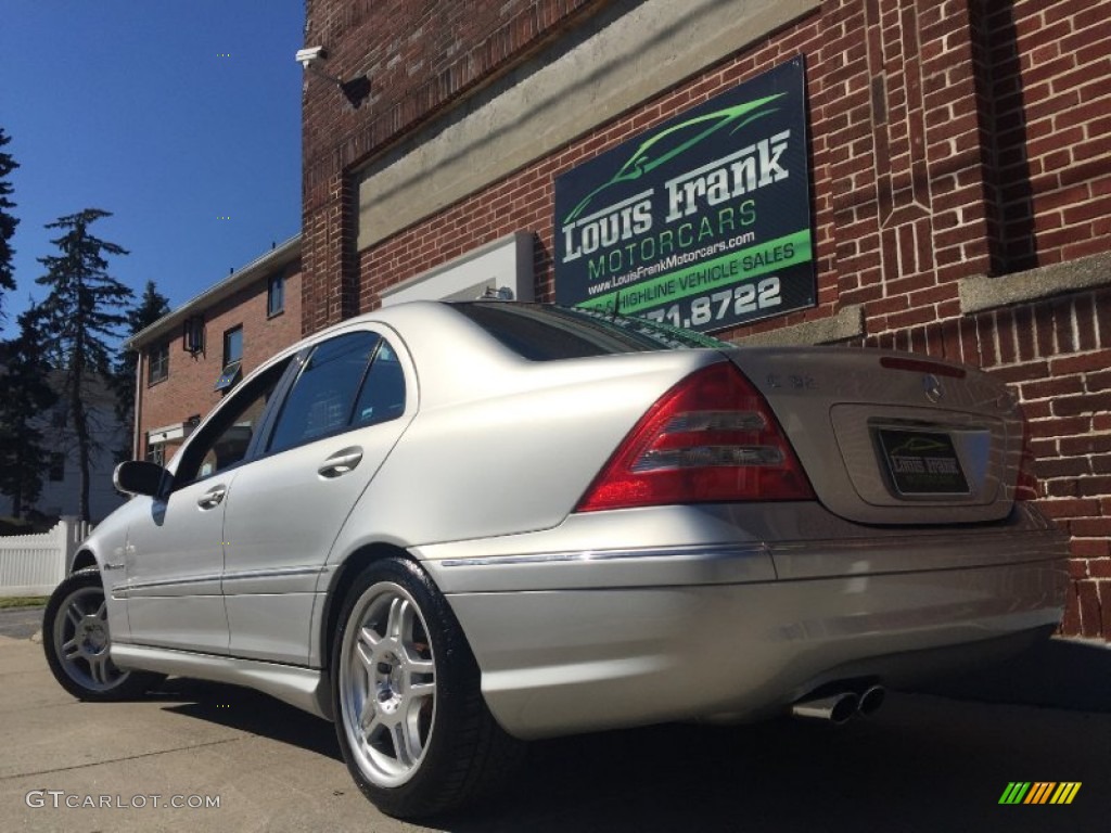 2003 C 32 AMG Sedan - Brilliant Silver Metallic / Charcoal photo #64