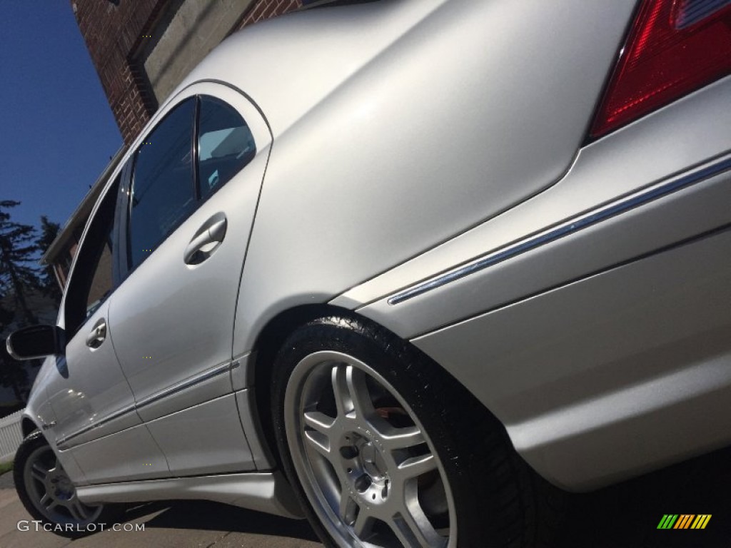 2003 C 32 AMG Sedan - Brilliant Silver Metallic / Charcoal photo #65