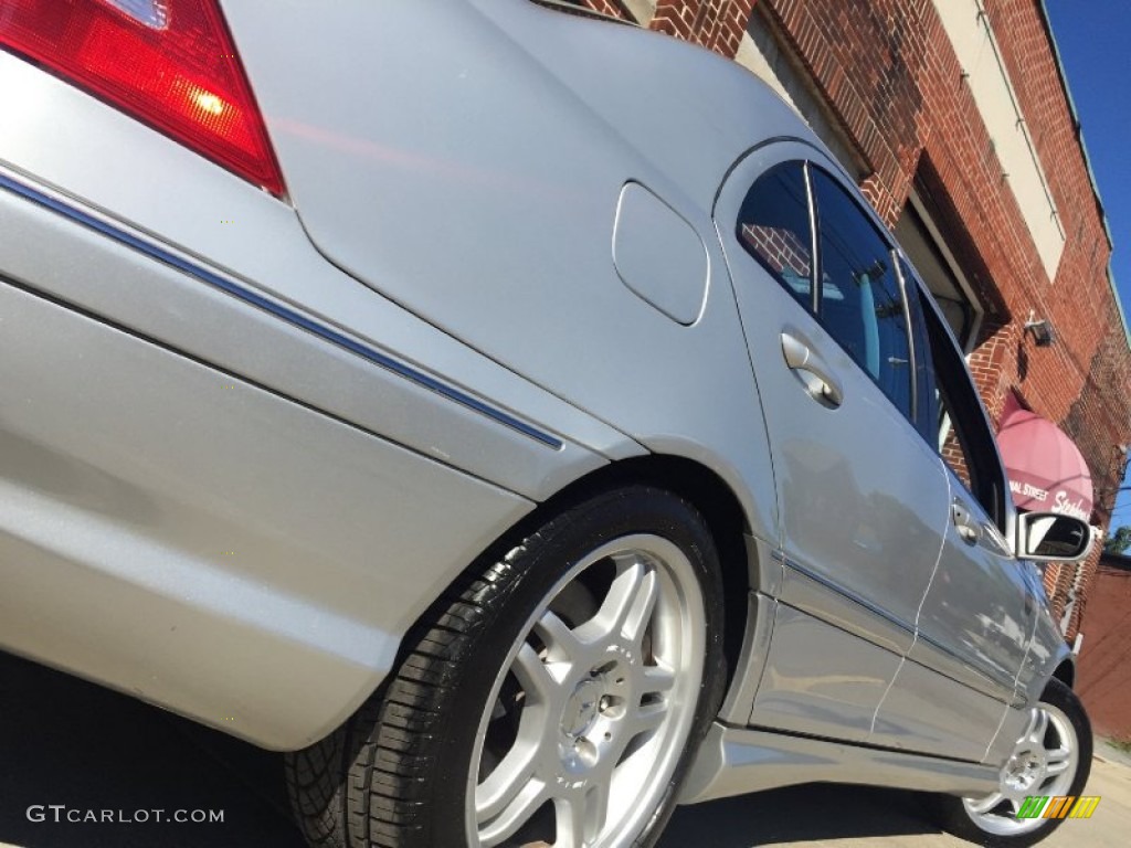 2003 C 32 AMG Sedan - Brilliant Silver Metallic / Charcoal photo #85