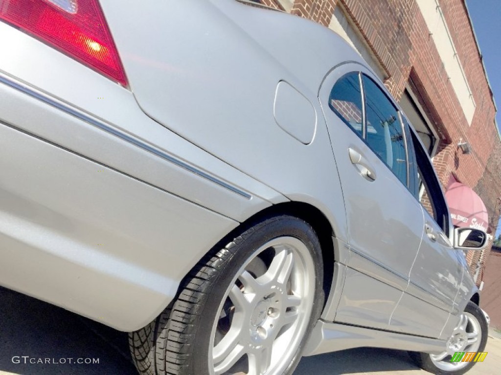 2003 C 32 AMG Sedan - Brilliant Silver Metallic / Charcoal photo #86