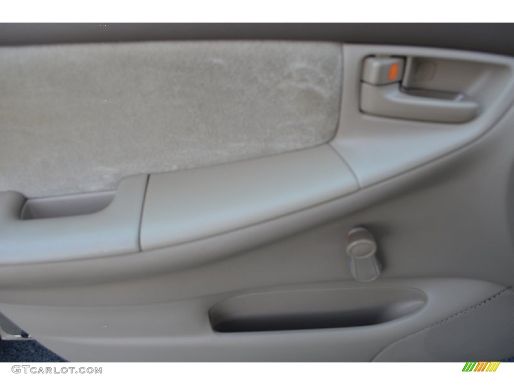 2006 Corolla CE - Desert Sand Mica / Beige photo #9