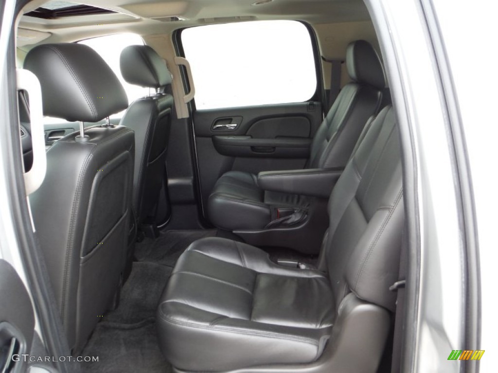 2011 Suburban LT 4x4 - Sheer Silver Metallic / Ebony photo #31