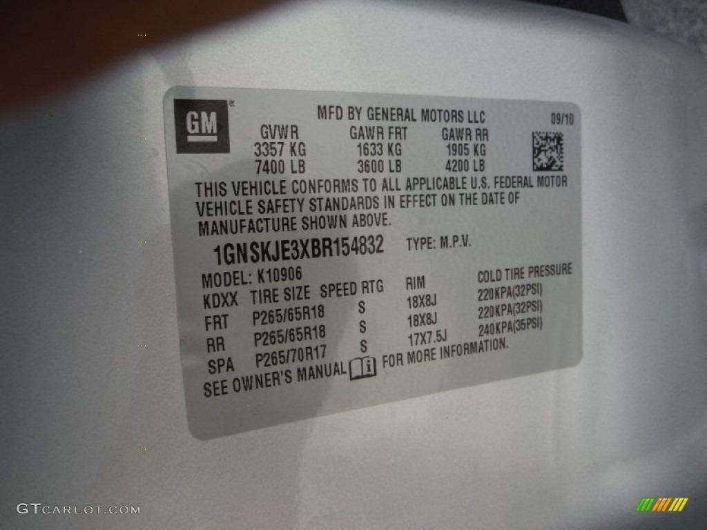 2011 Suburban LT 4x4 - Sheer Silver Metallic / Ebony photo #39