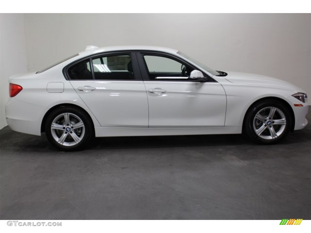 2015 3 Series 328d Sedan - Alpine White / Black photo #2