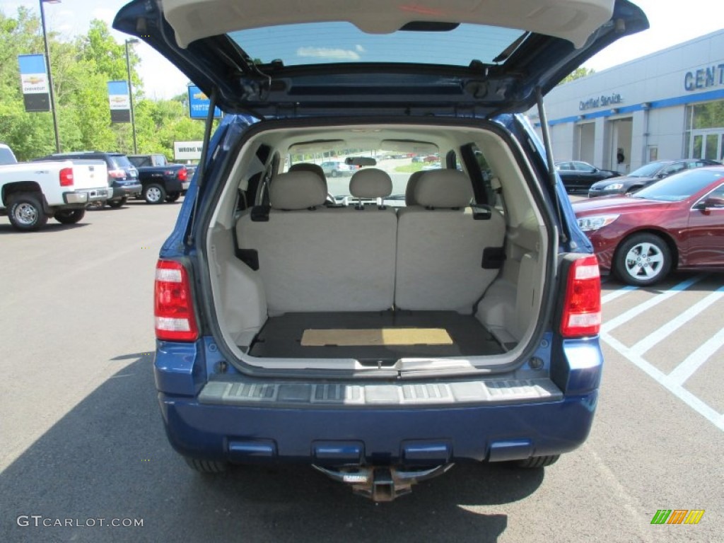 2008 Escape XLT V6 4WD - Vista Blue Metallic / Camel photo #18