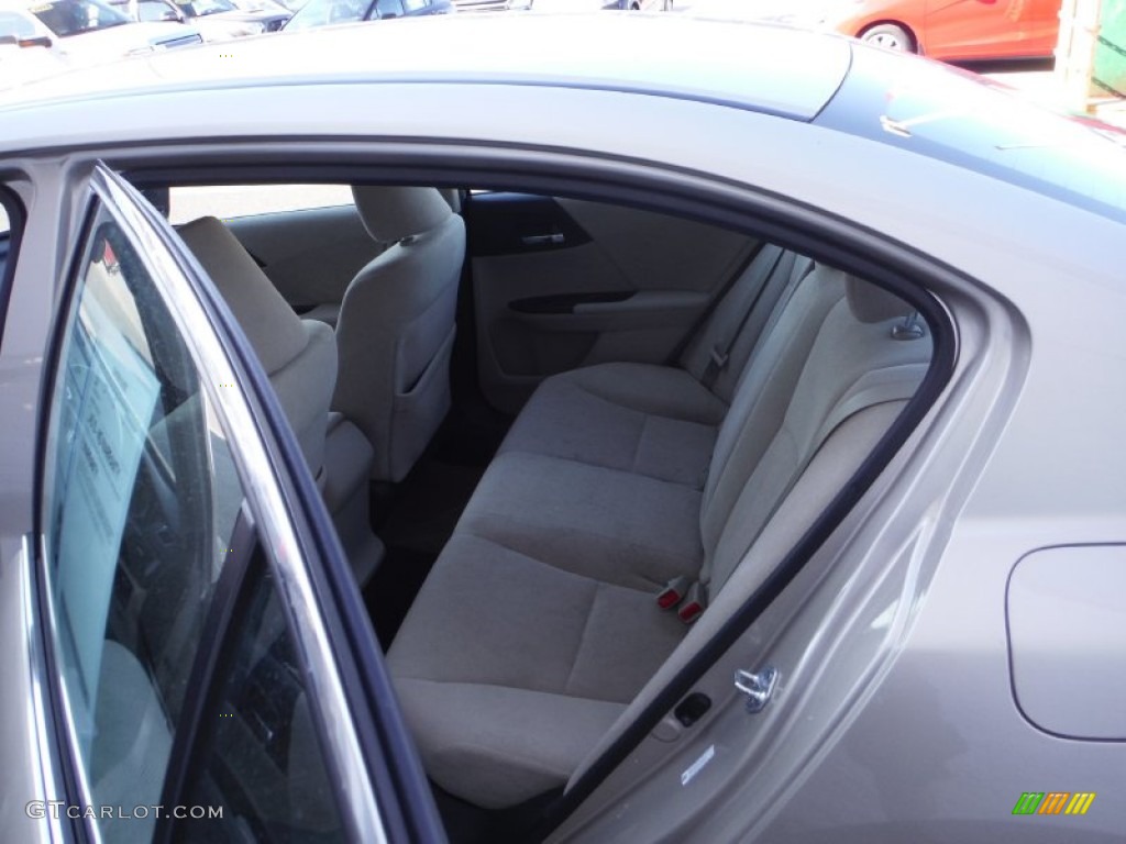 2013 Accord LX Sedan - Champagne Frost Pearl / Ivory photo #18
