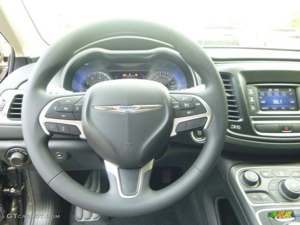 2016 Chrysler 200 Limited Steering Wheel Photos