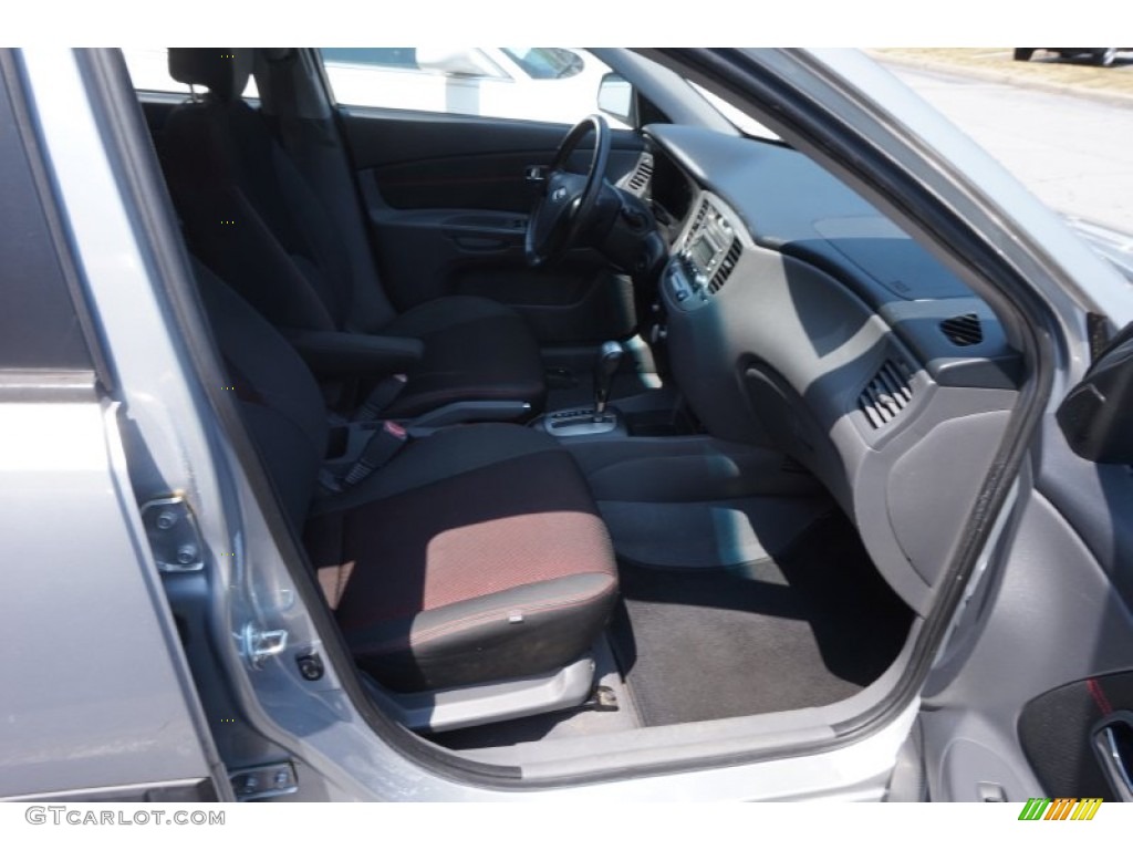 2008 Rio Rio5 SX Hatchback - Silver Metallic / Gray photo #13