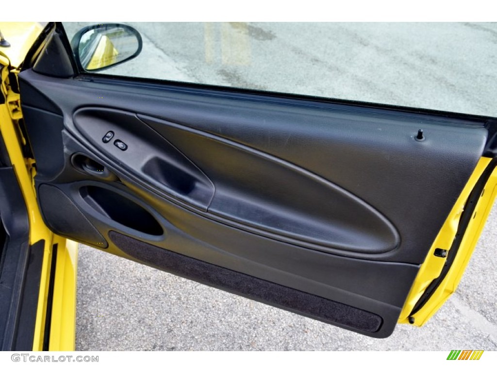 2002 Mustang V6 Coupe - Zinc Yellow / Medium Graphite photo #14