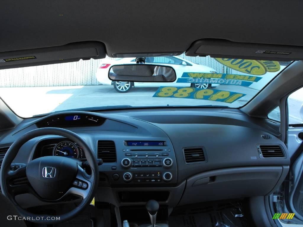 2006 Civic LX Sedan - Alabaster Silver Metallic / Gray photo #15