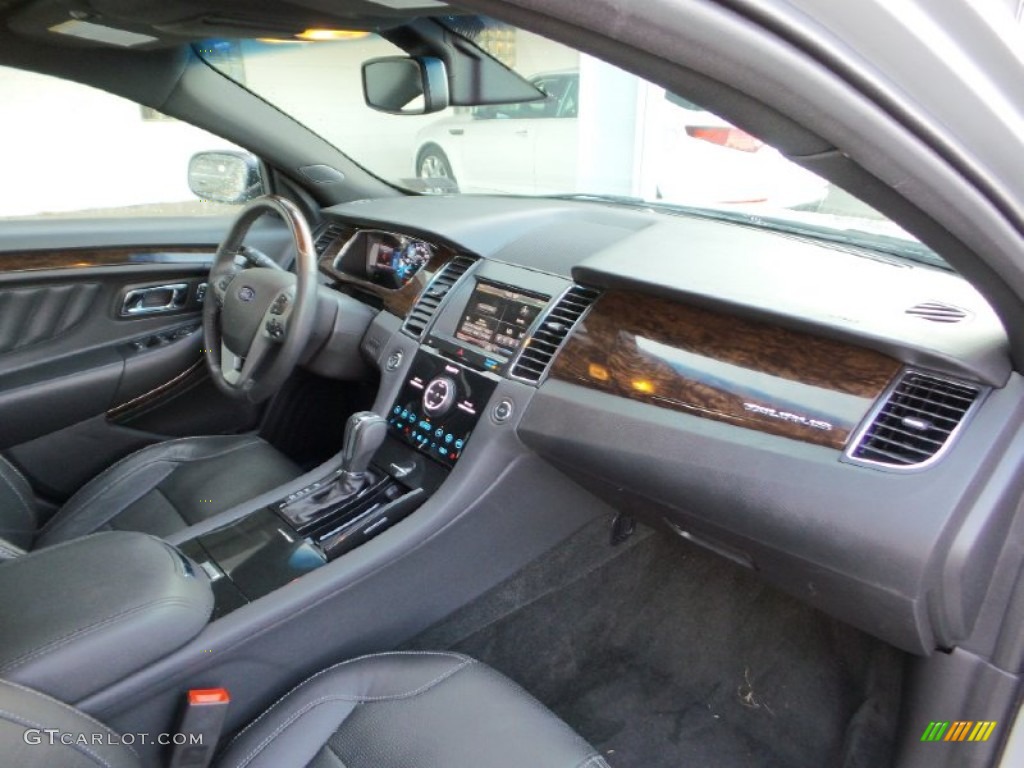 2015 Taurus Limited AWD - Ingot Silver Metallic / Charcoal Black photo #2