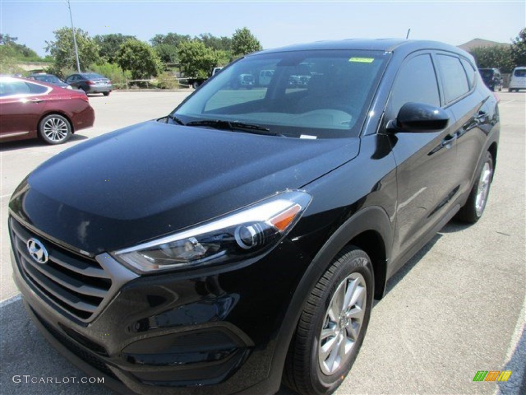 Ash Black 2016 Hyundai Tucson SE Exterior Photo #106410657