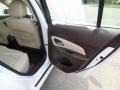 Summit White - Cruze LT Photo No. 50