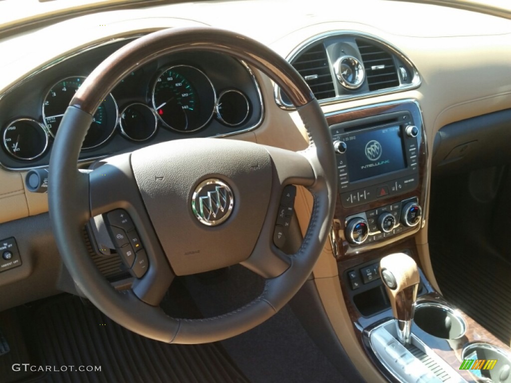 2016 Buick Enclave Leather AWD Dashboard Photos