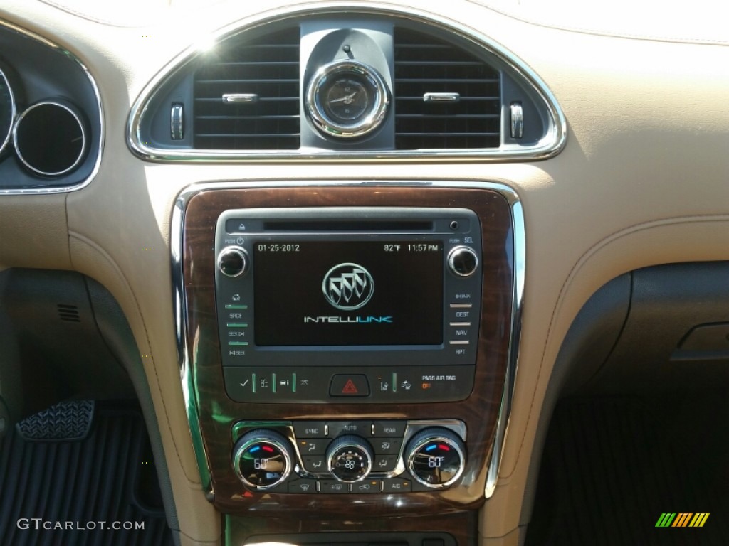 2016 Buick Enclave Leather AWD Controls Photo #106415904