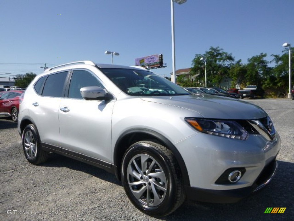 2015 Rogue SL AWD - Brilliant Silver / Charcoal photo #1