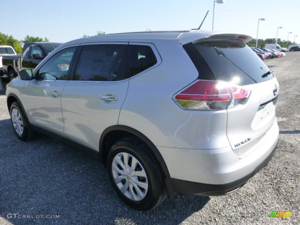 2015 Rogue S AWD - Brilliant Silver / Charcoal photo #6