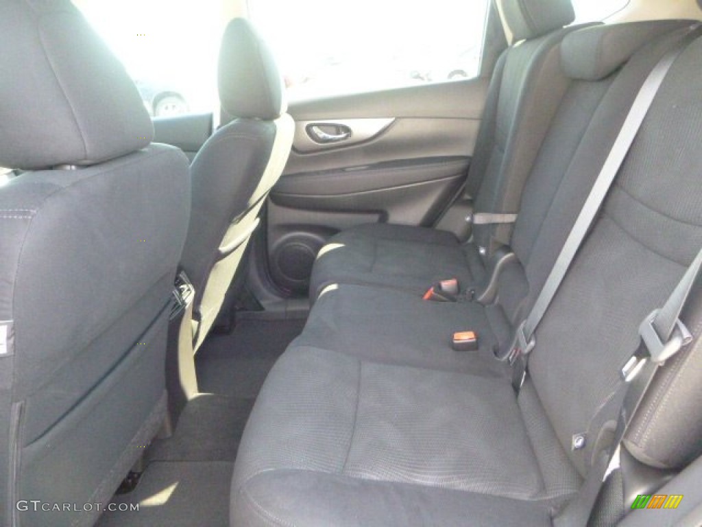 2015 Rogue S AWD - Brilliant Silver / Charcoal photo #11