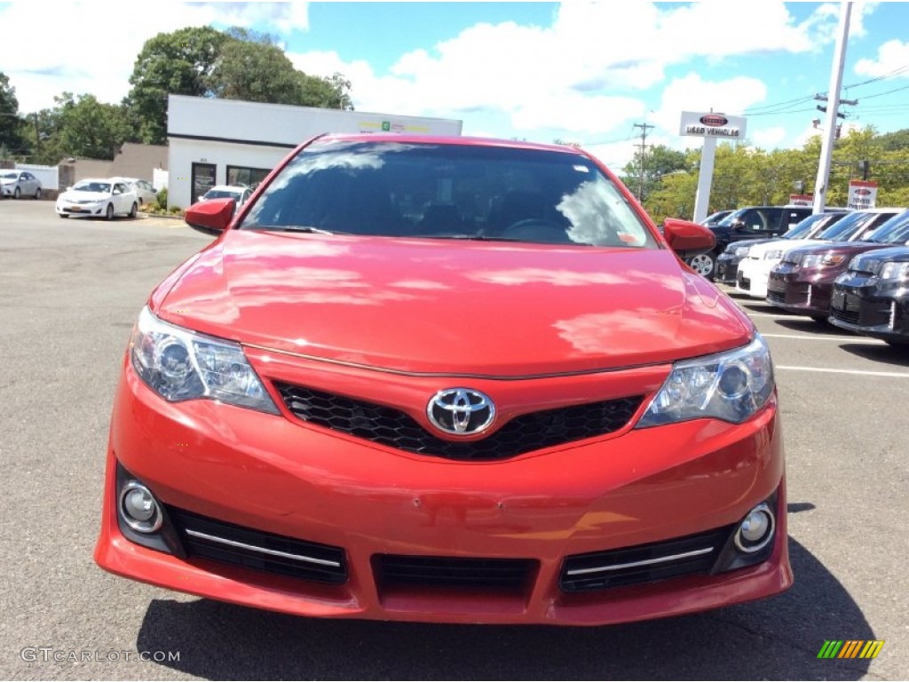2012 Camry SE - Barcelona Red Metallic / Black/Ash photo #2