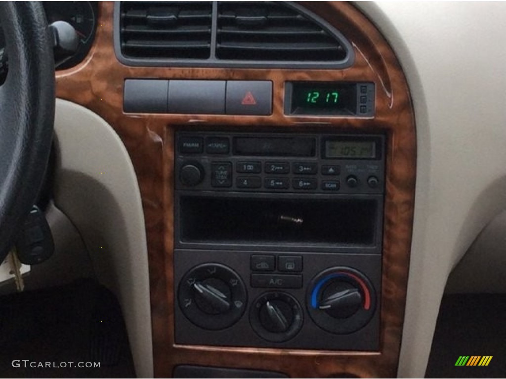 2003 Elantra GLS Sedan - Champagne Beige / Beige photo #14