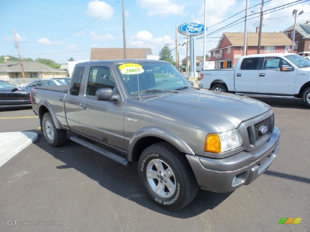 Dark Shadow Grey Metallic 2005 Ford Ranger Edge SuperCab 4x4 Exterior Photo #106425230