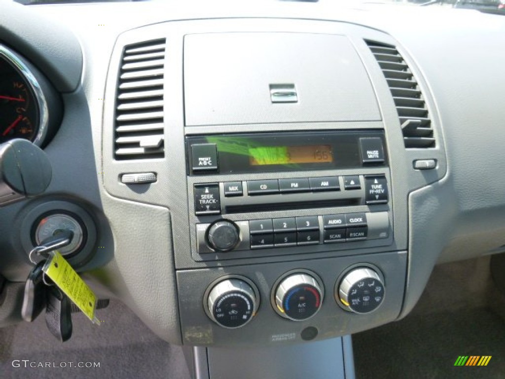 2006 Altima 2.5 S - Mystic Emerald Metallic / Frost photo #18
