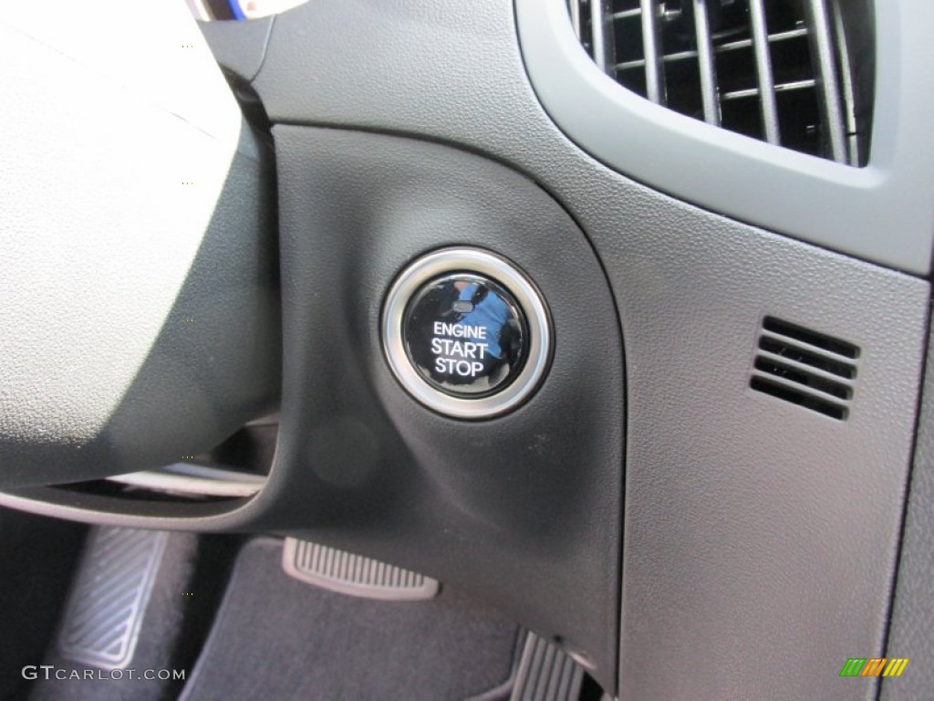 2015 Hyundai Genesis Coupe 3.8 Controls Photo #106428412