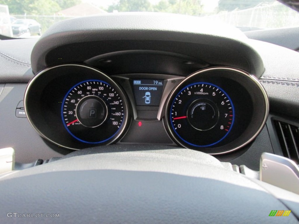2015 Hyundai Genesis Coupe 3.8 Gauges Photos