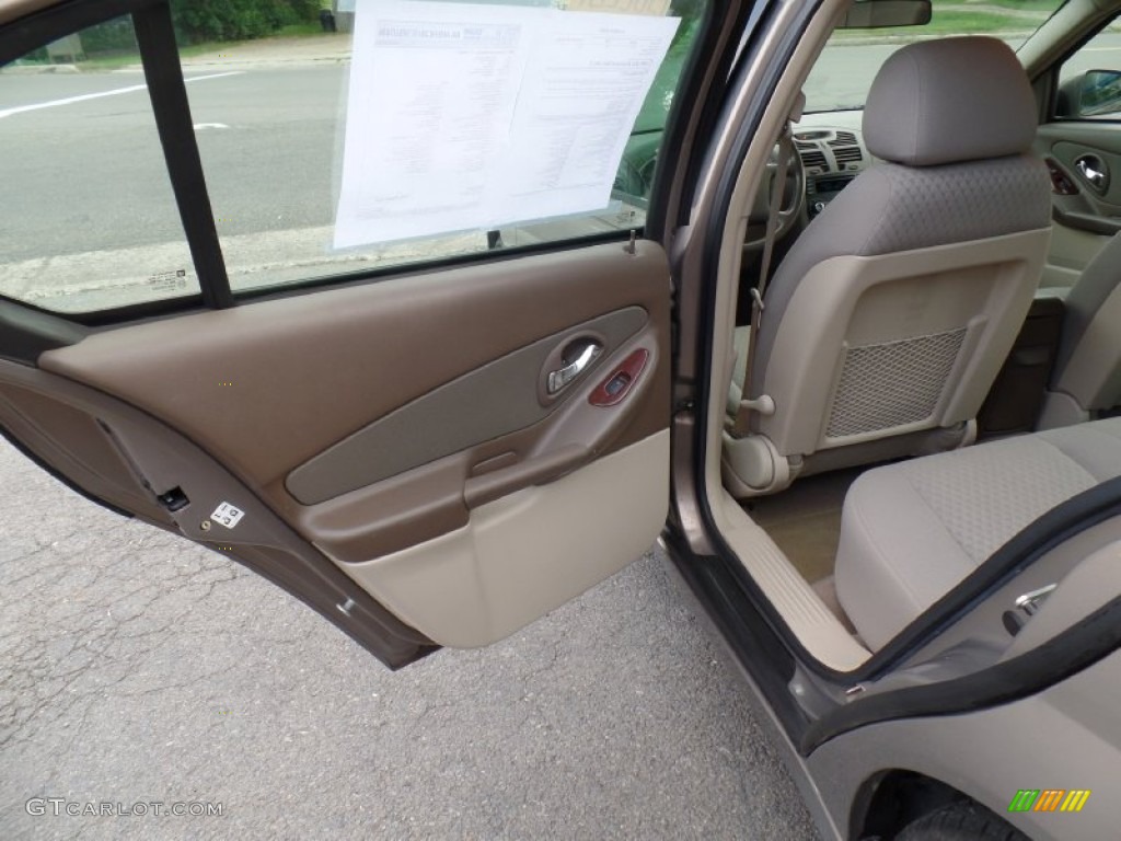 2007 Malibu LT Sedan - Amber Bronze Metallic / Cashmere Beige photo #31