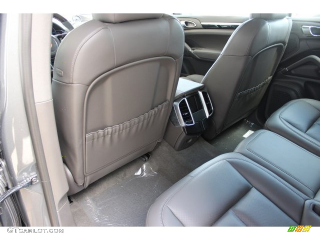Agate Grey Interior 2016 Porsche Cayenne Diesel Photo #106430760