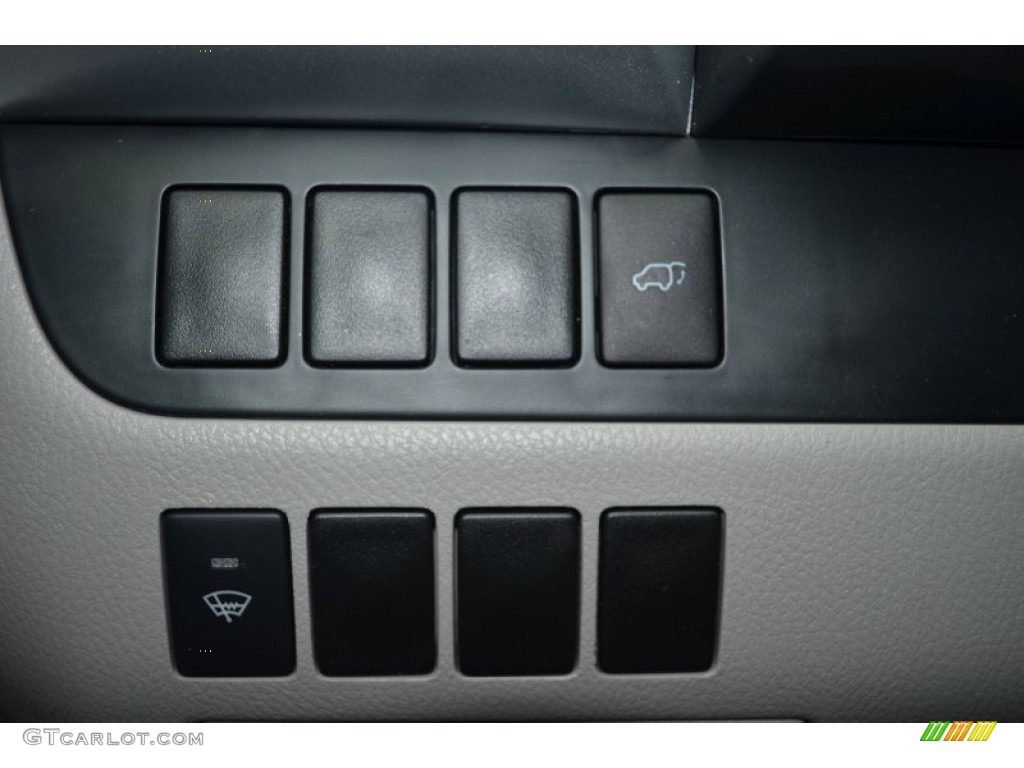 2014 Highlander XLE AWD - Predawn Gray Mica / Ash photo #29