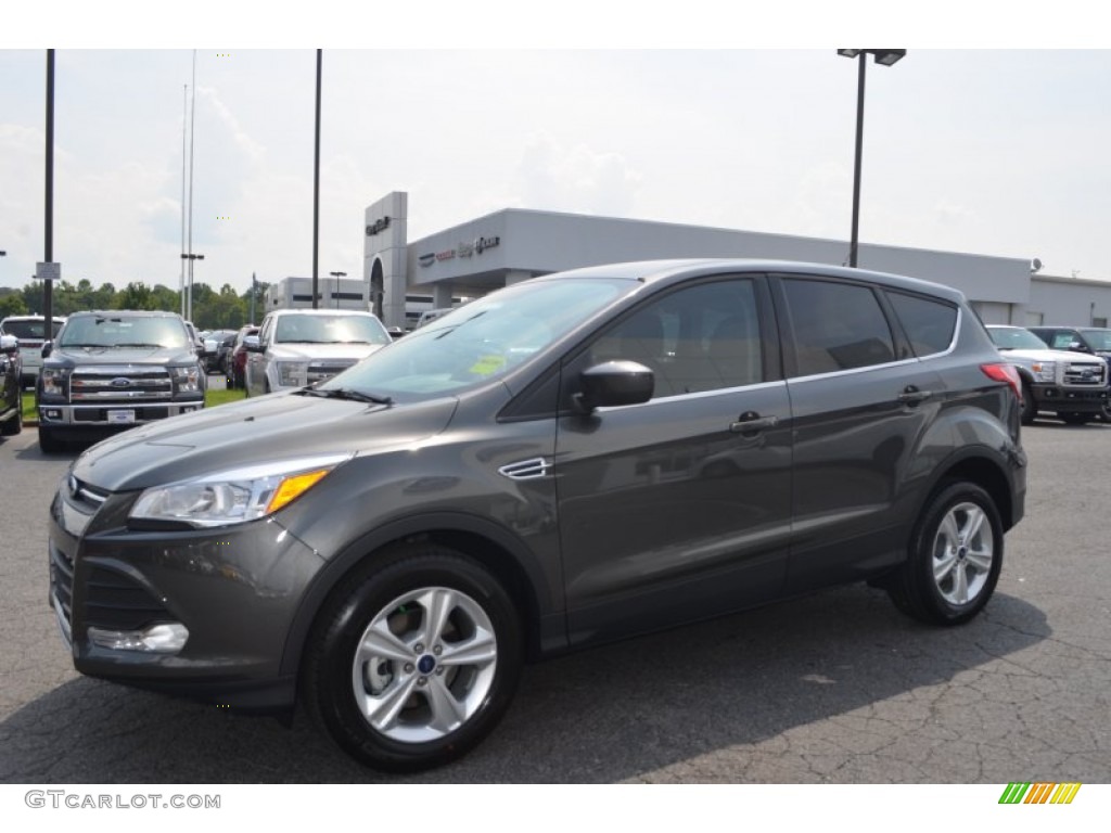 Magnetic Metallic 2016 Ford Escape SE Exterior Photo #106433226