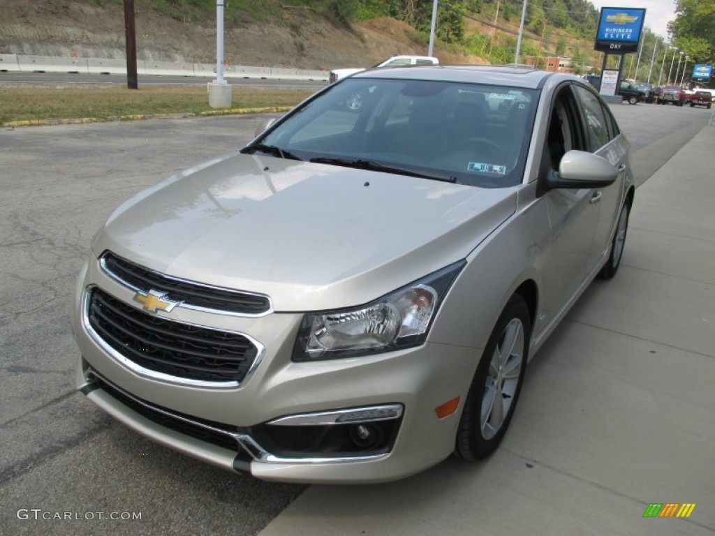 2016 Cruze Limited LT - Champagne Silver Metallic / Jet Black photo #8