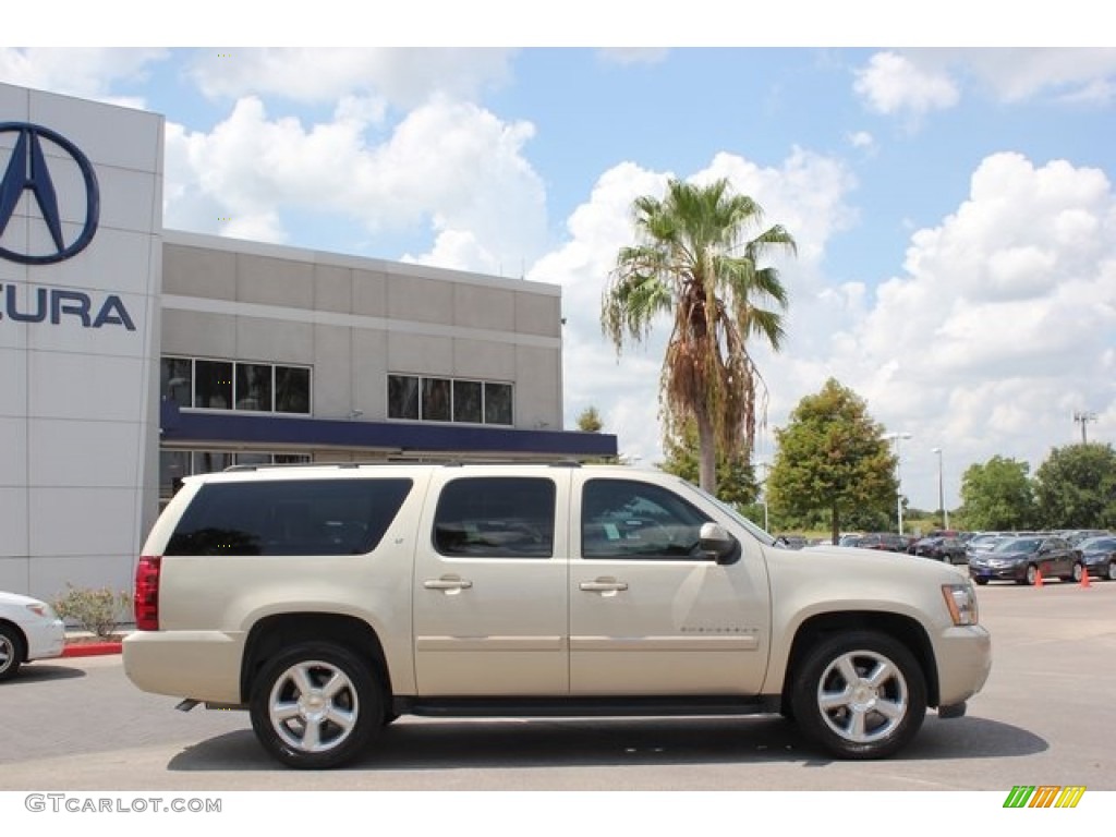 2007 Suburban 1500 LT - Gold Mist Metallic / Light Cashmere/Ebony photo #4