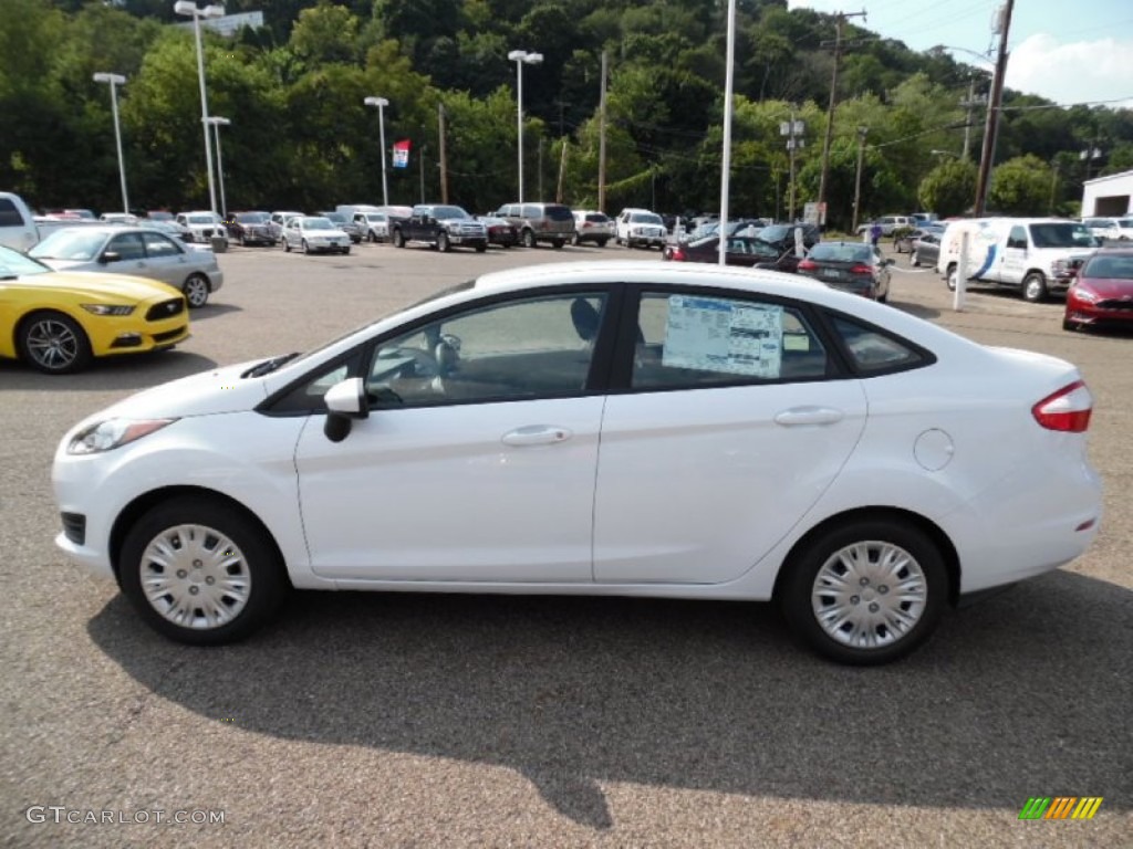 2016 Fiesta S Sedan - Oxford White / Charcoal Black photo #6