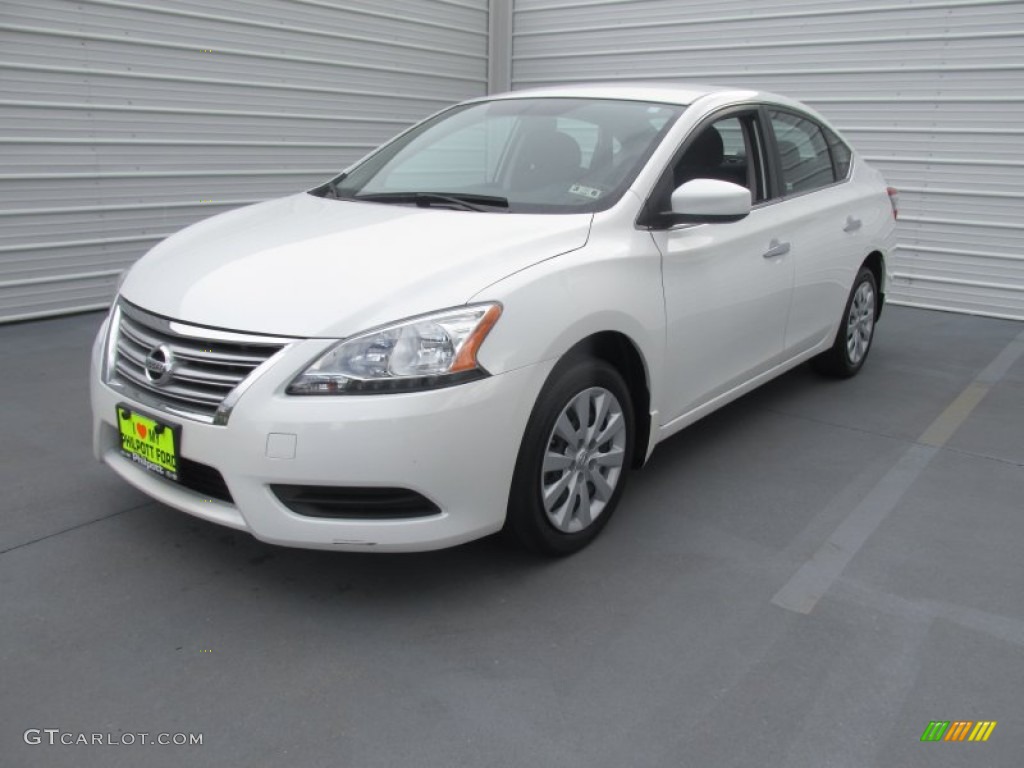 2014 Sentra SV - Aspen White / Charcoal photo #4