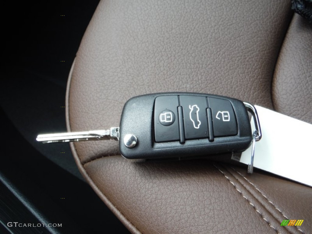 2016 Audi A3 2.0 Premium Plus quattro Keys Photos