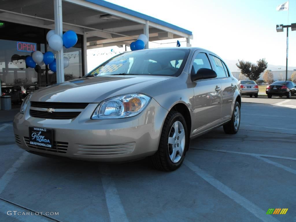 2007 Cobalt LS Sedan - Sandstone Metallic / Neutral Beige photo #1