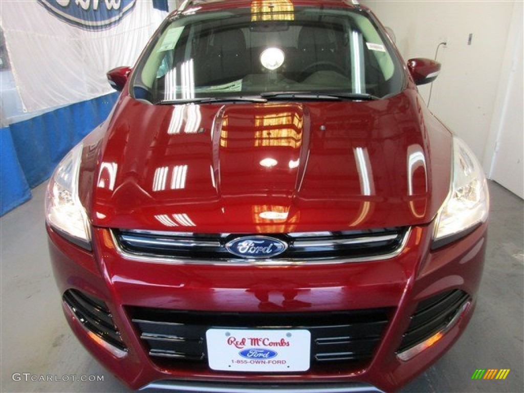 2016 Escape Titanium - Ruby Red Metallic / Charcoal Black photo #2