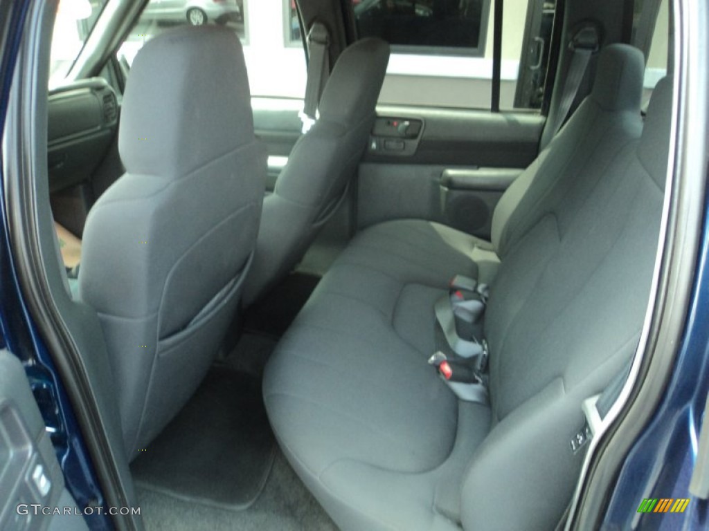 2003 S10 LS Crew Cab 4x4 - Indigo Blue Metallic / Graphite photo #6