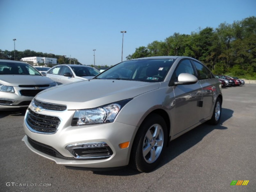 Champagne Silver Metallic Chevrolet Cruze Limited