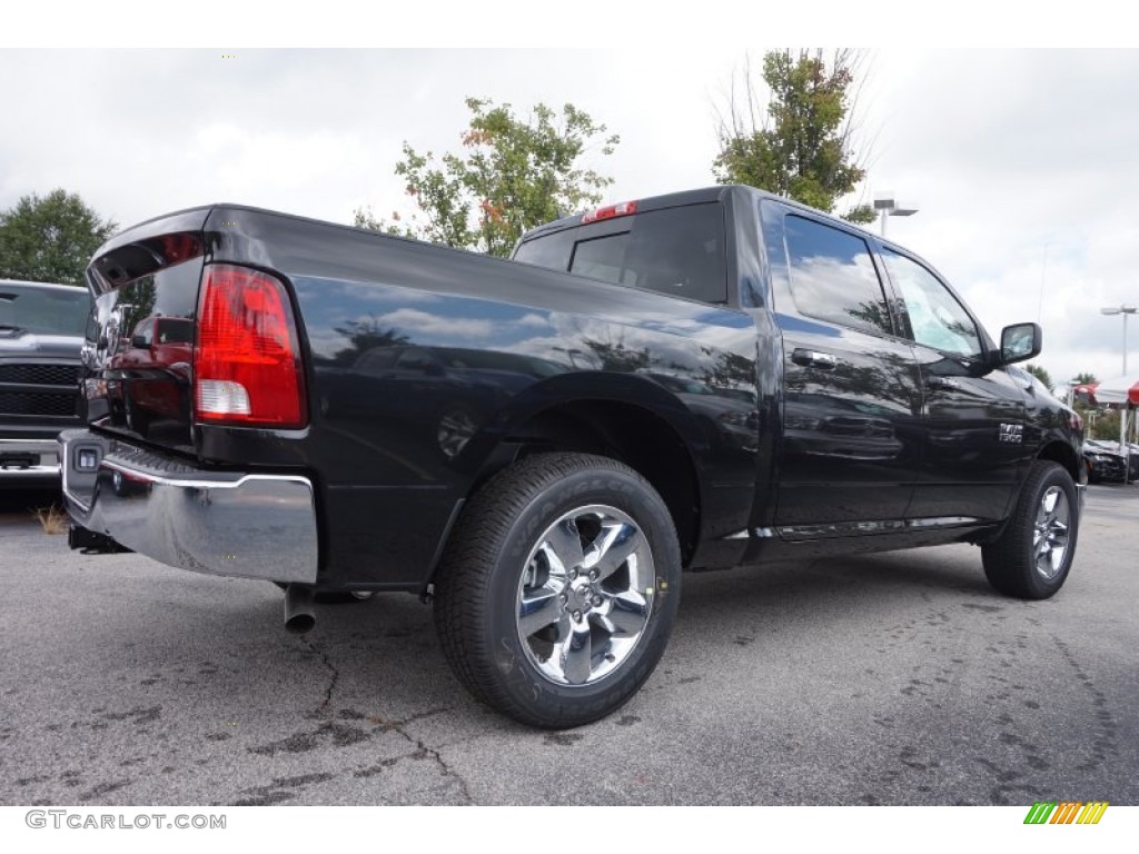 2015 1500 Big Horn Crew Cab - Brilliant Black Crystal Pearl / Canyon Brown/Light Frost photo #3