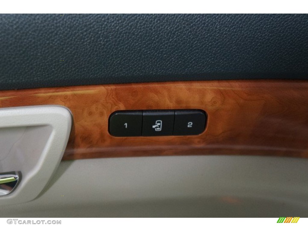 2008 Outlook XR AWD - Ocean Mist / Tan photo #13